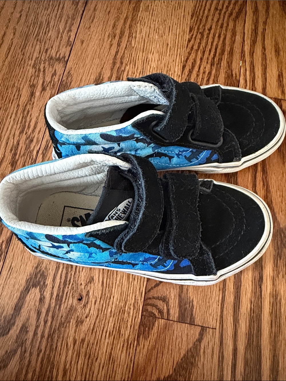 Vans Kids Blue Camo Velcro Skate Sneakers
